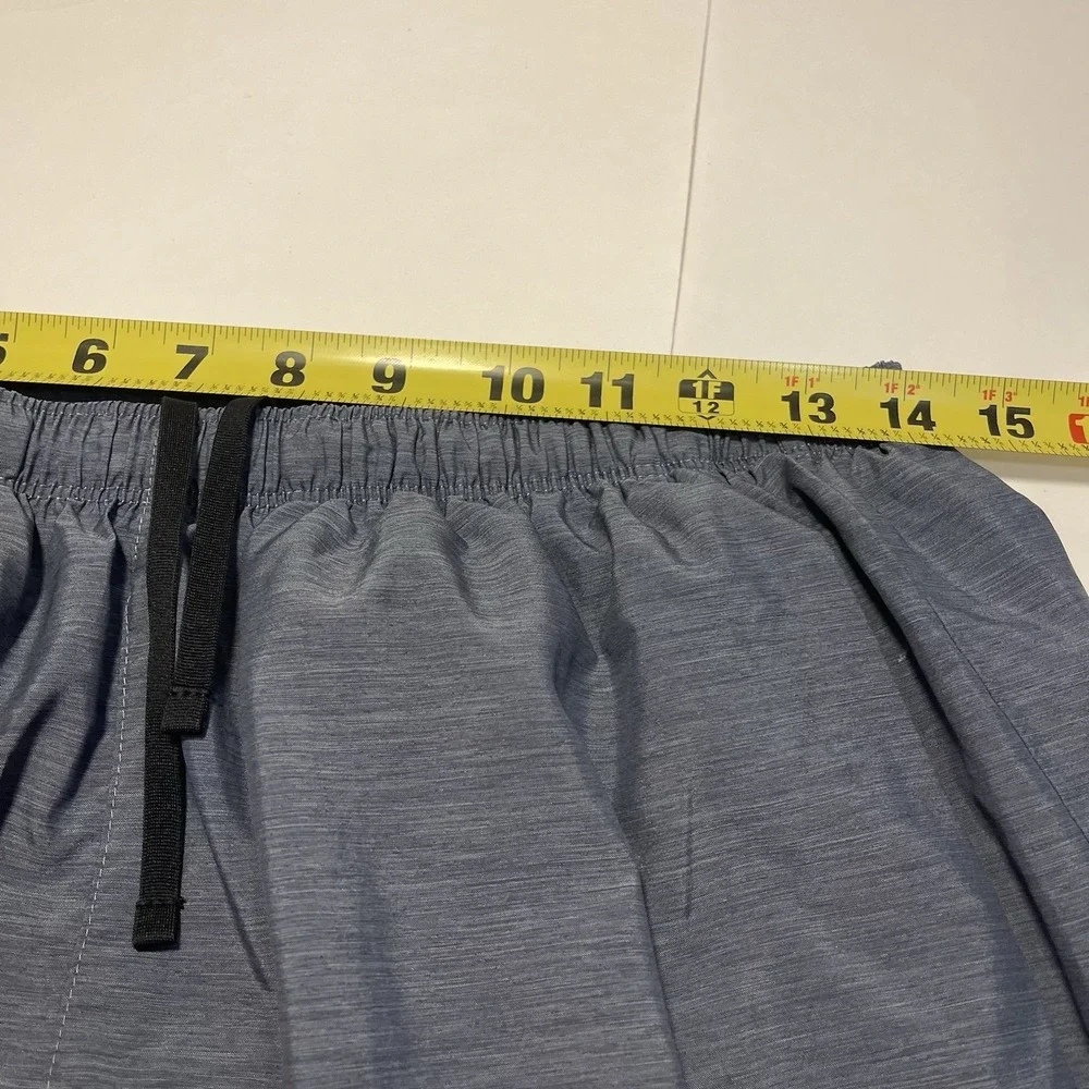 Nike Men Swim Trunks Lined L Gray Pockets Polyester Outdoor Sporty